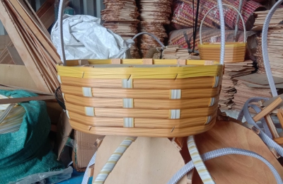 Nhận gói quà cho công ty, cơ quan