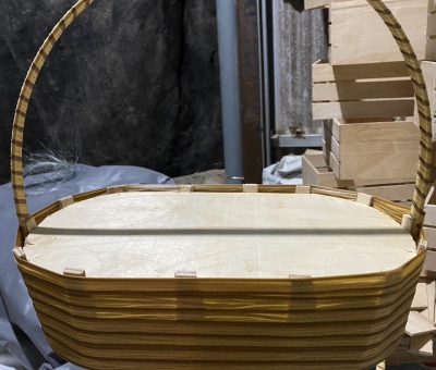 Khám Phá Sự Sang Trọng và Đẳng Cấp với Top Giỏ Quà Đẹp từ Xưởng Tiến Cường Phát