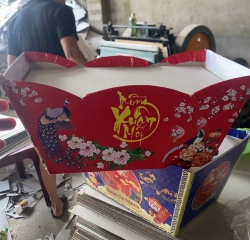 Thuyền giấy gói quà Tết 